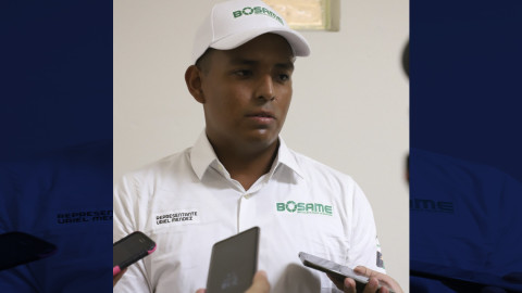 Apoyan ciudadanos recolección de basura en unidad motriz