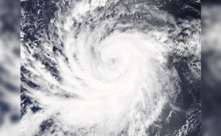 “Lane” categoría 3 se aproxima a Hawái