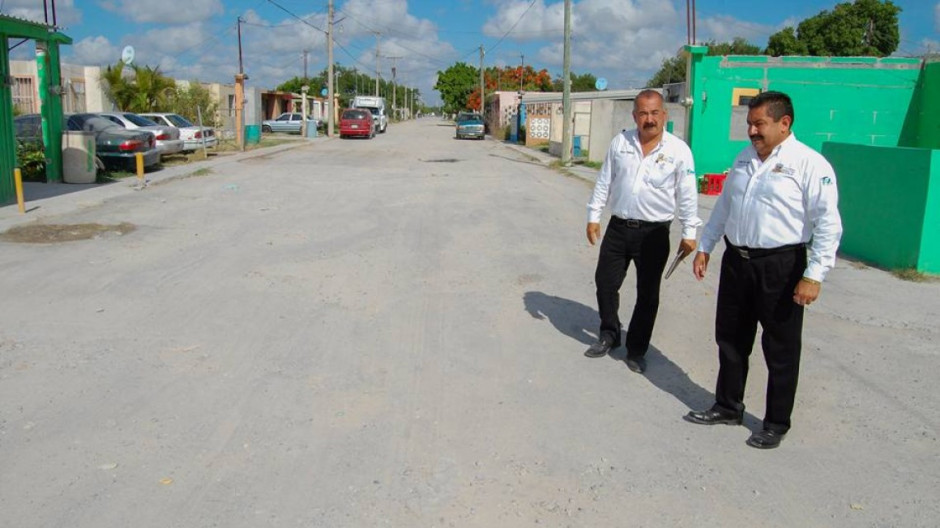 Realizan recorrido por calles de Valle Hermoso