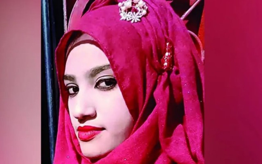 Queman viva a una joven en Bangladesh