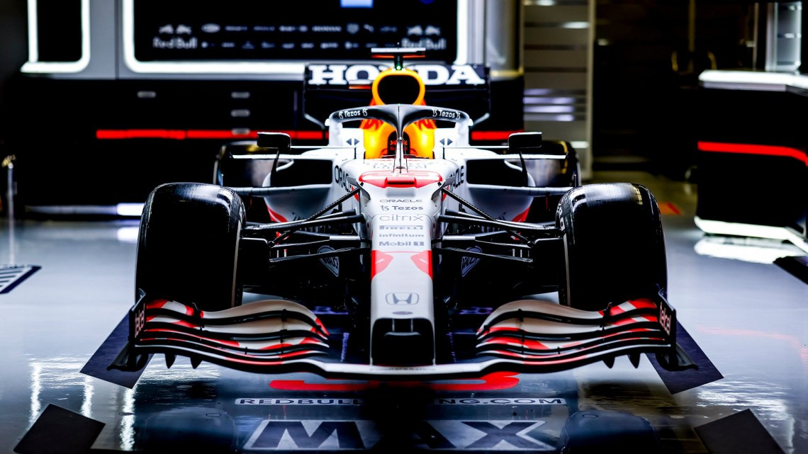 Red Bull Racing muestra diseño completo del RB16B en honor a Honda