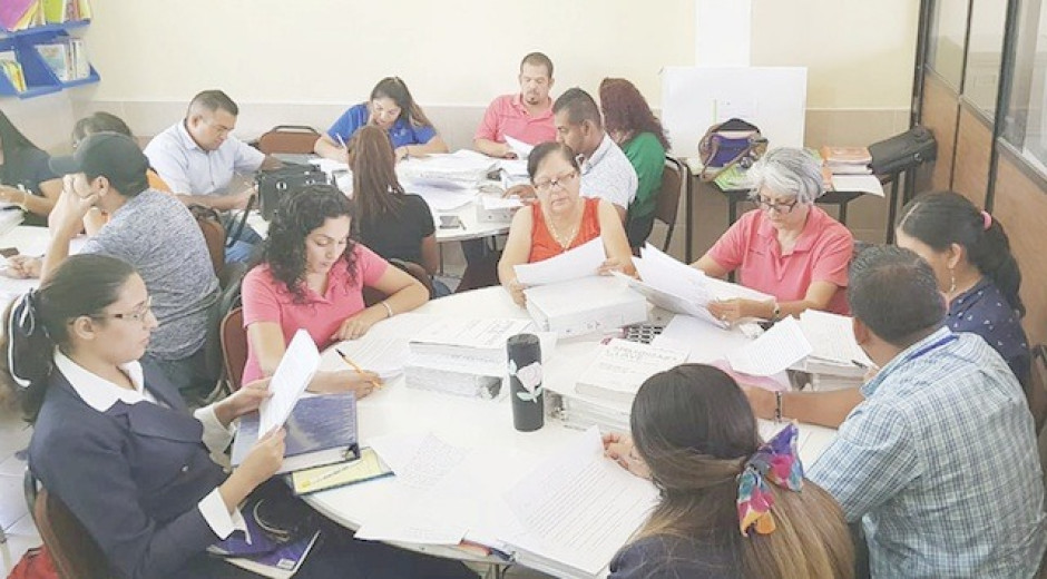 Analizan maestros el nuevo modelo educativo