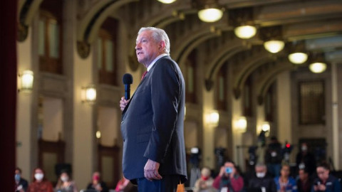 Decisión de la SCJN, MORENA, Caravana migrantes, esto y más en conferencia matutina de AMLO 