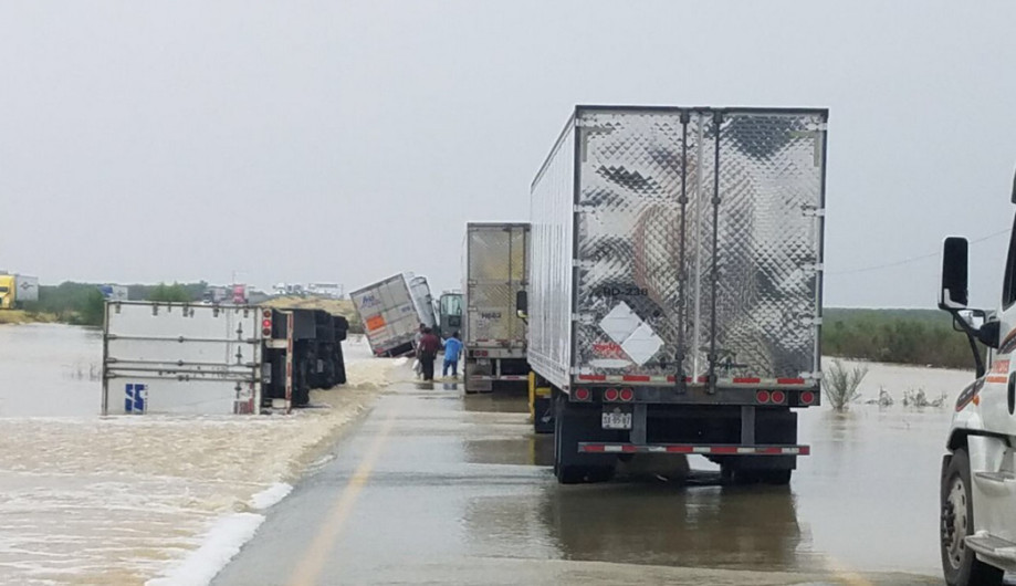 Alcalde evalúa NLD luego de intensas lluvias