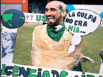 Alumno se burla de lucha feminista, se queda sin graduarse