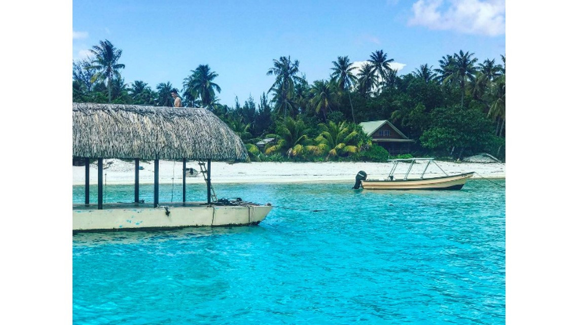 Danna Paola comparte fotos de sus vacaciones en Bora Bora
