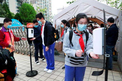 Anuncia China regreso a clases
