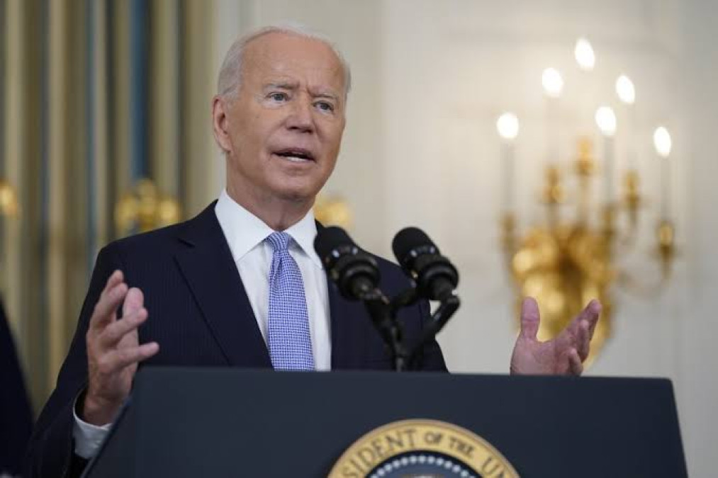 Joe biden firma ley provisional de presupuesto para evitar cierre parcial del Gobierno