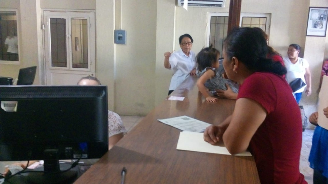 Por temporada se incrementa el trámite de actas de nacimiento