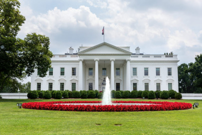 La Casa Blanca desmiente reducción de su equipo contra el coronavirus 