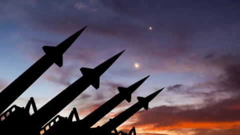 Rusia se retira de tratado con EU sobre armas nucleares