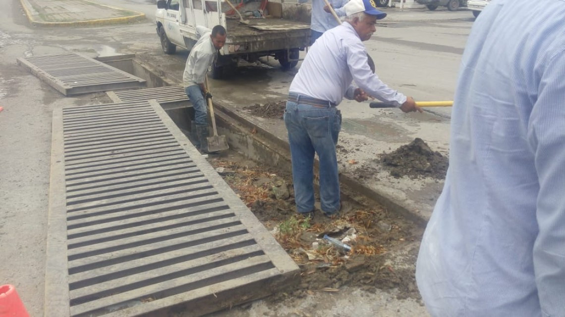 Intensifica COMAPA limpieza en pluviales