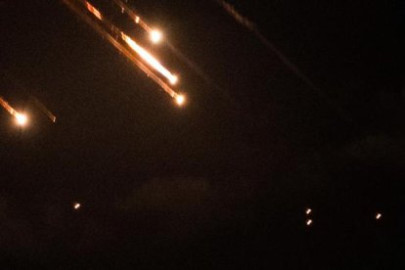 Irán lanza quinta oleada de misiles contra Israel