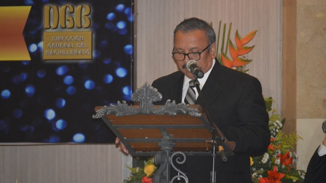 Alcaldesa felicita a graduados de la preparatoria José de Escandón