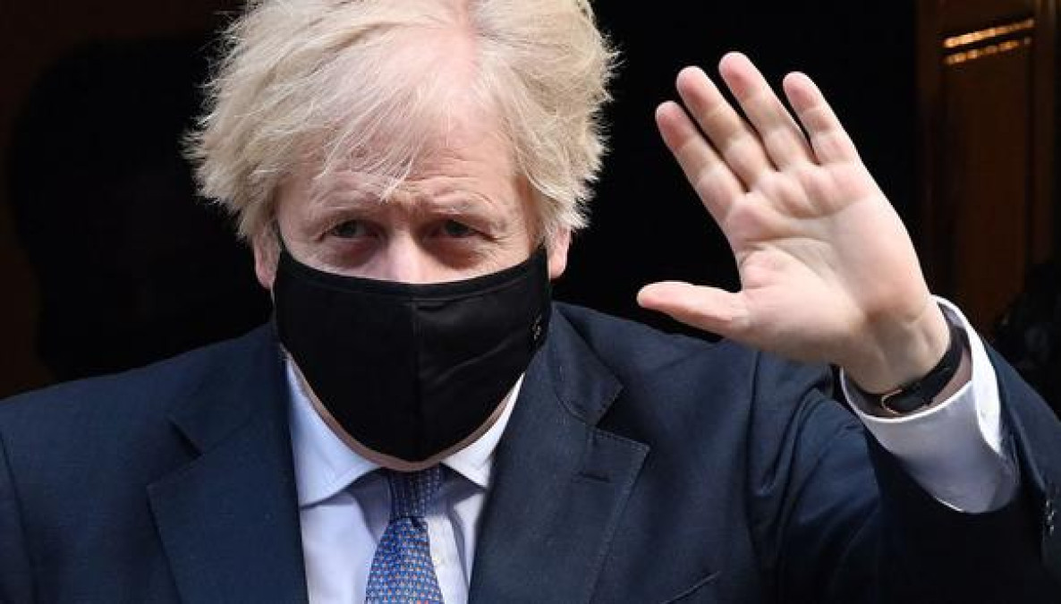 Boris Johnson llama a los británicos a “pensárselo dos veces” antes de salir durante el confinamiento
