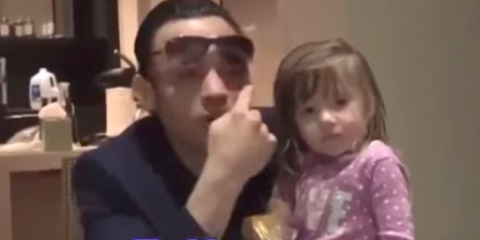 Hija de Chávez Jr. le dice que le pegó el "Canelo"