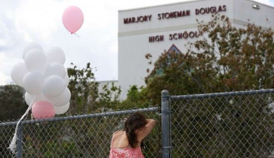Estudiantes de Florida marcharán para exigir control de armas en EU