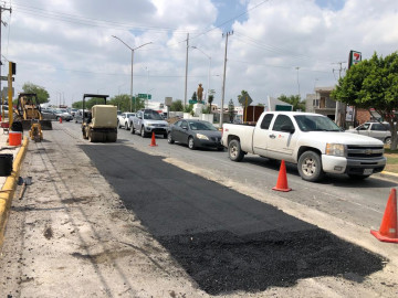 Repara Municipio baches en 6 colonias