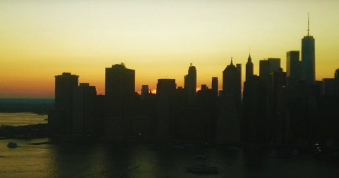 Decenas de miles de personas afectadas por apagón en Nueva York