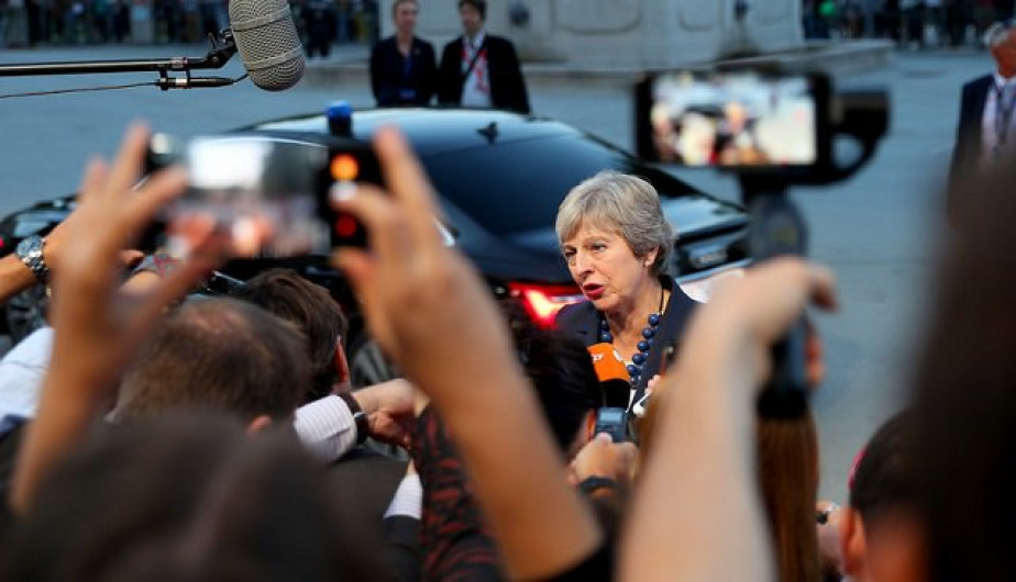 Sufre May otra nueva derrota legislativa sobre el Brexit