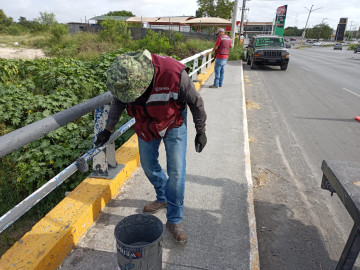 Trabajan cuadrillas municipales en colonias de Reynosa 