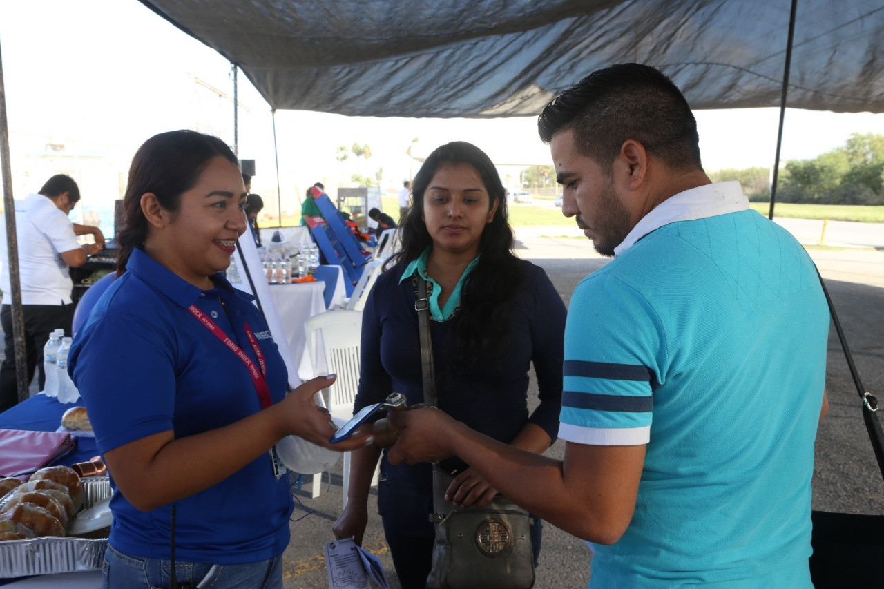 Facilitan Gobierno Municipal y sector manufacturero 700 empleos