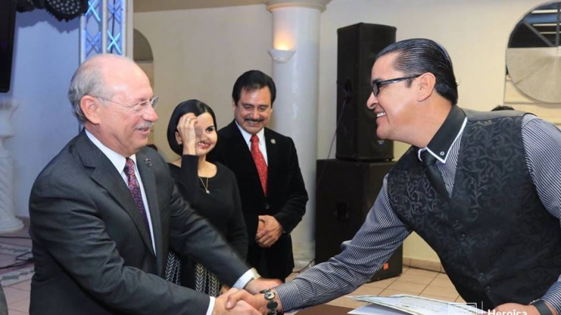 Realizan VII Entrega de reconocimientos al mérito periodista y ciudadano