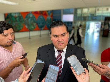 Regresa SET becas a estudiantes de escasos recursos económicos