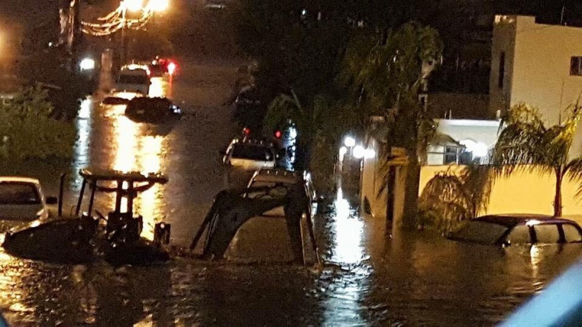 Lluvia deja inundaciones severas en Nuevo Laredo