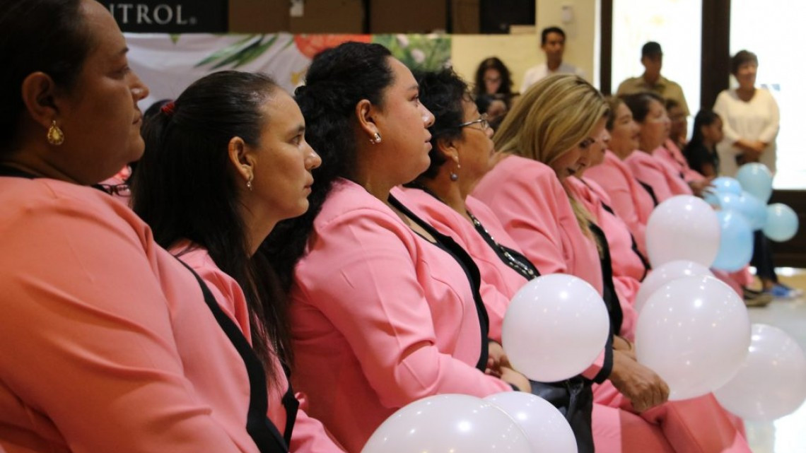 Reconoce Alcalde valor de las mujeres emprendedoras 
