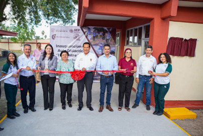 Entrega Gobierno de Matamoros becas del programa “Nadie Atrás, Nadie Fuera” en CBTIS 135  