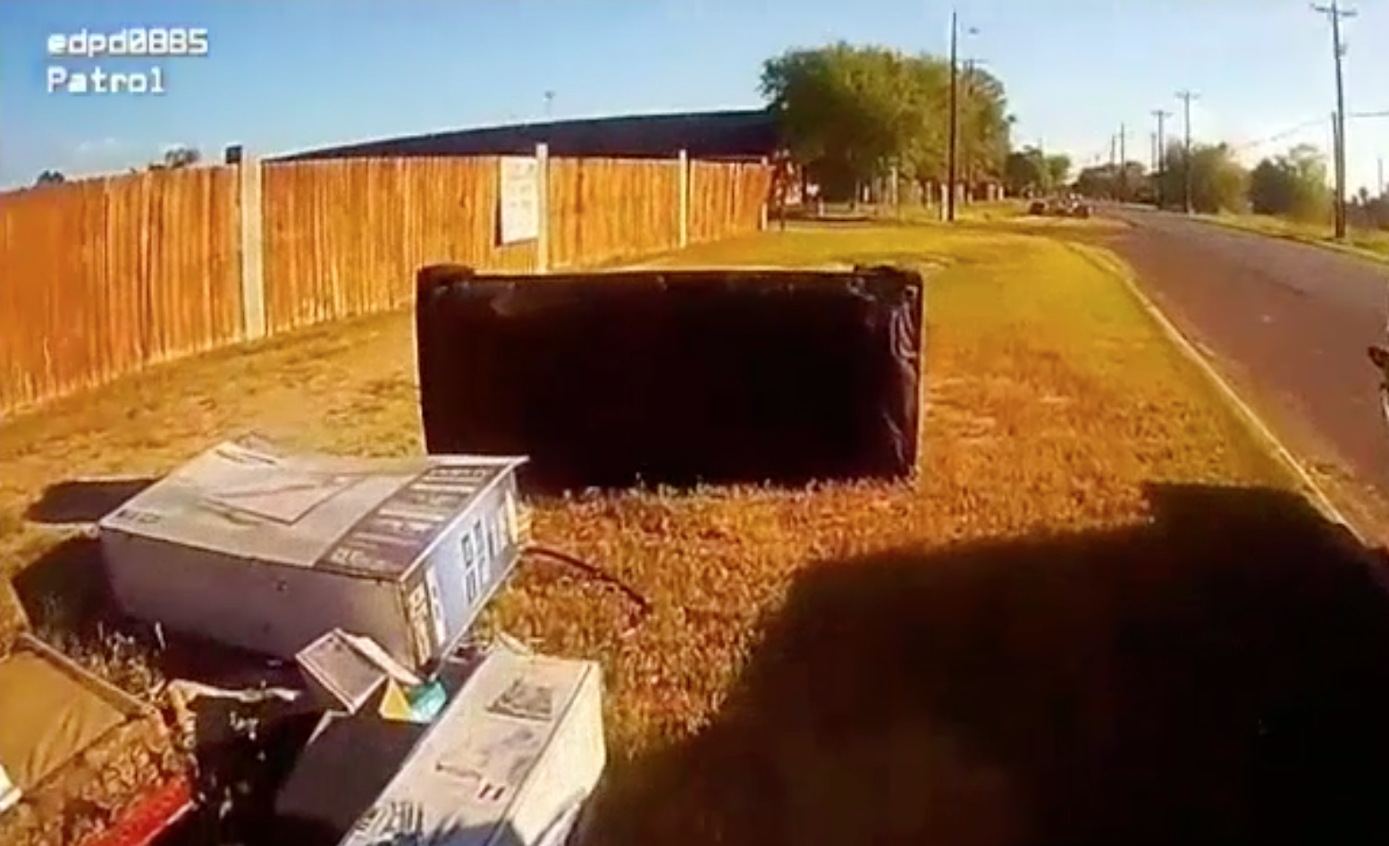 Realizan varios arrestos por tirar basura ilegalmente en Edinburg