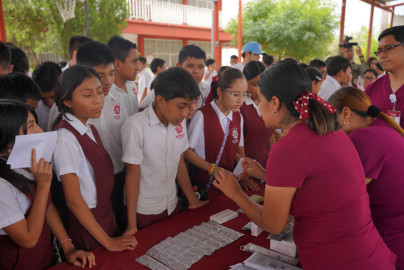 Brigada Jóven llega a la escuela Secundaria no.80 con servicios municipales para beneficiar a la comunidad estudiantil