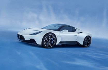 Masserati busca renacer con su MC20