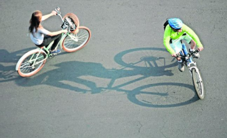Incorporan la bicicleta a su investigación