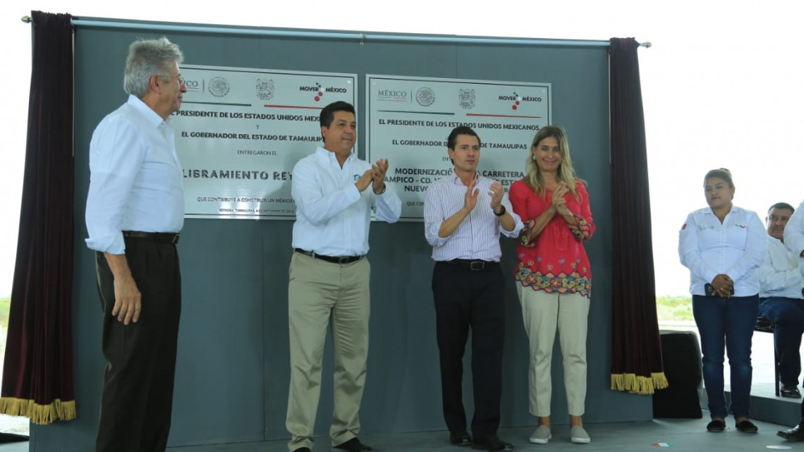 Resalta EPN decisión de mujeres en vida política de México