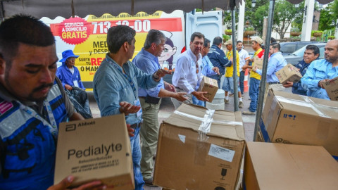 Demuestra neolaredenses su generosidad con damnificados