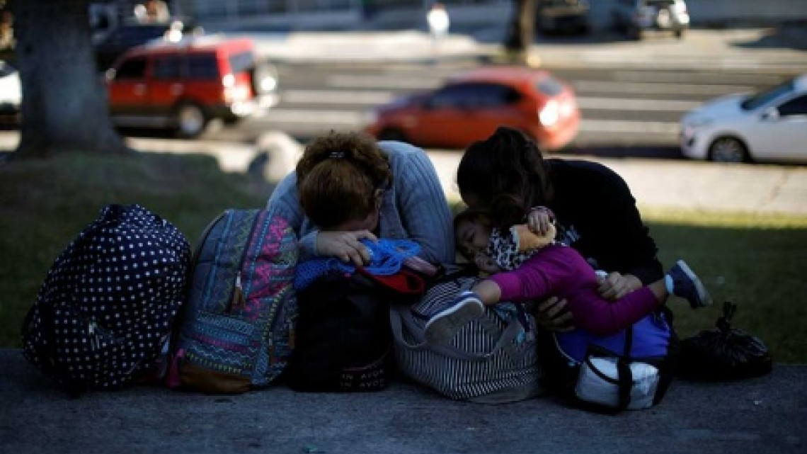 Sale nueva caravana de El Salvador rumbo a EU