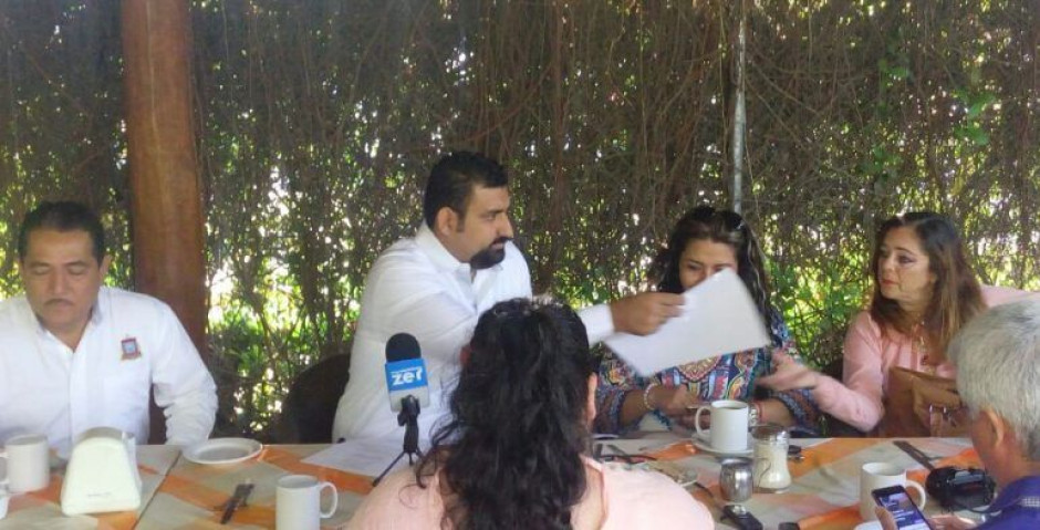 Gasolineras de Cuauhtémoc, Colima ofrecen combustible en menor costo del propuesto por SHCP