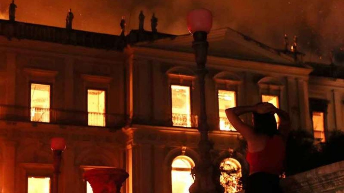Encuentran causa del incendio en Museo de Brasil