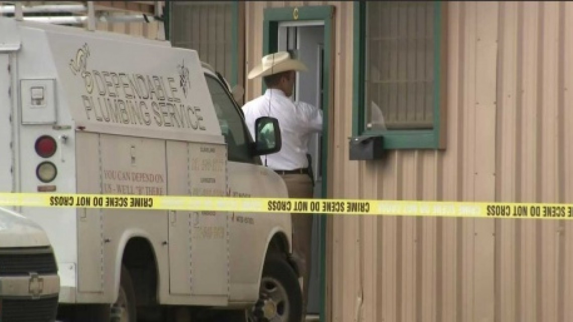 Buscan a autor de tiroteo en Texas