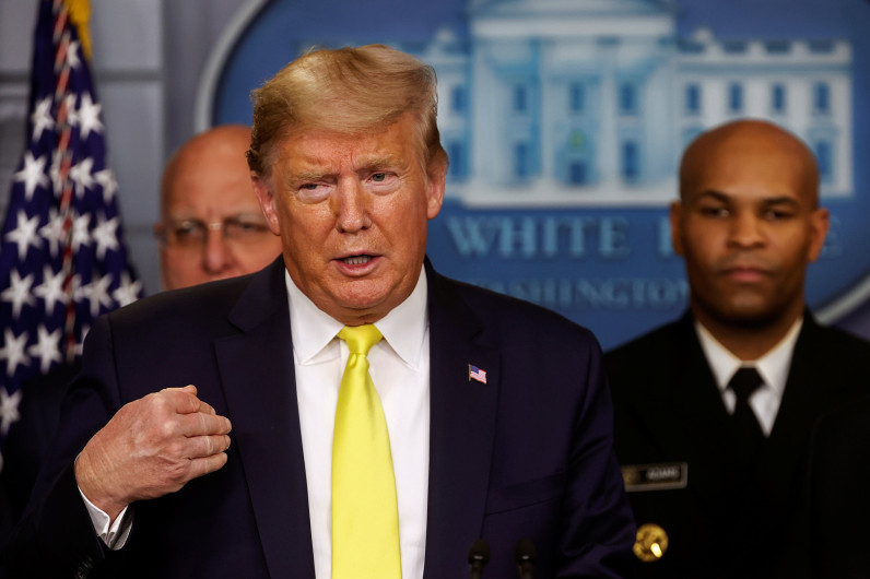 Trump acusa a Irán de planear ataque a bases militares de EUA