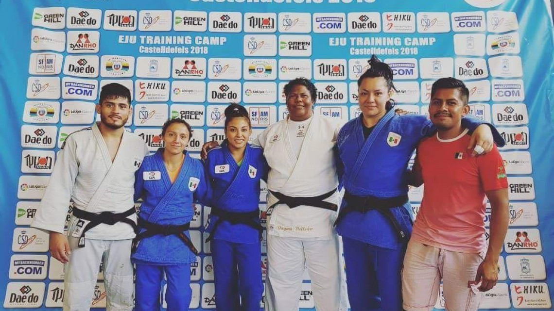 Araujo participa en Campamento de especialización en España