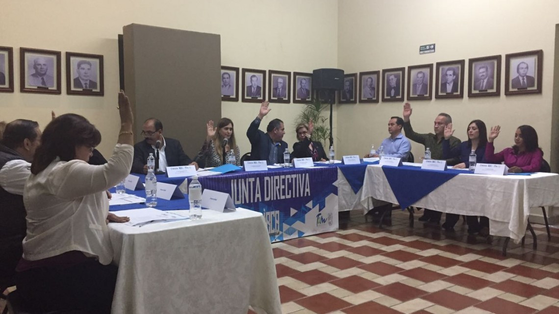 Instala alcaldesa Maki Ortiz Junta Directiva del IRCA