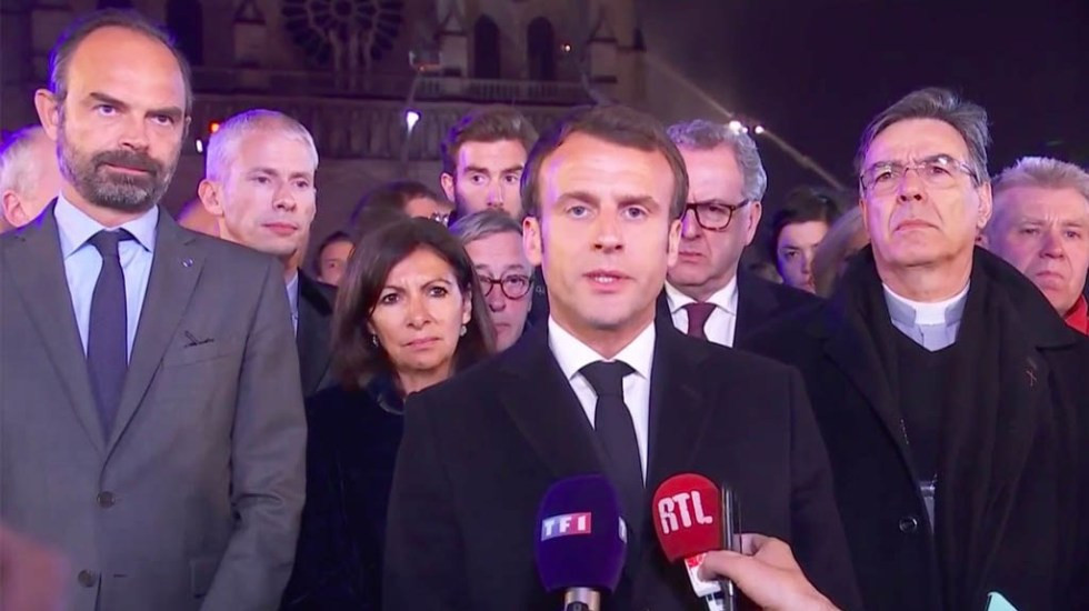 Primeras declaraciones del Presidente Macron tras la tragedia en Francia 