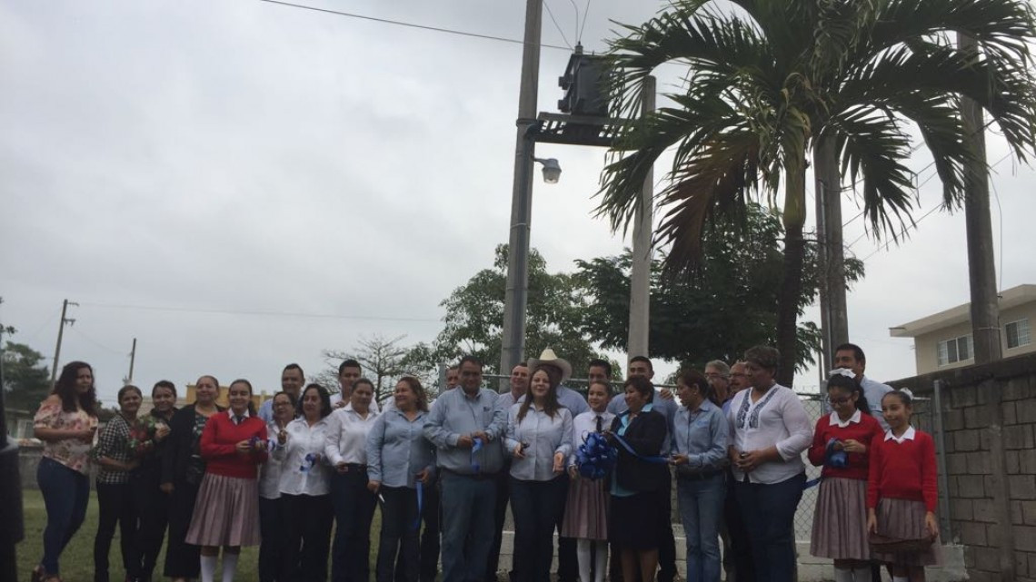 Llevan obras de desarrollo a escuelas primarias