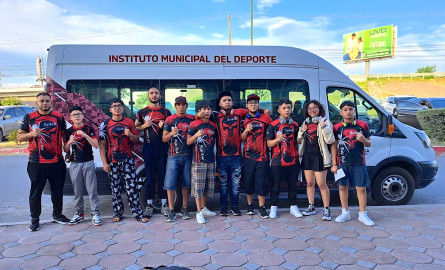 Regresan con medallas peleadores reynosenses
