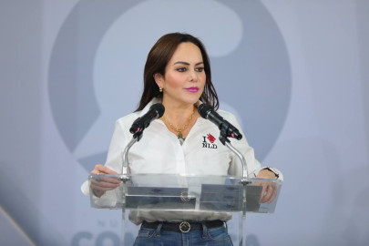 Invita alcaldesa Carmen Lilia Canturosas a gran concierto por el 176 aniversario de Nuevo Laredo