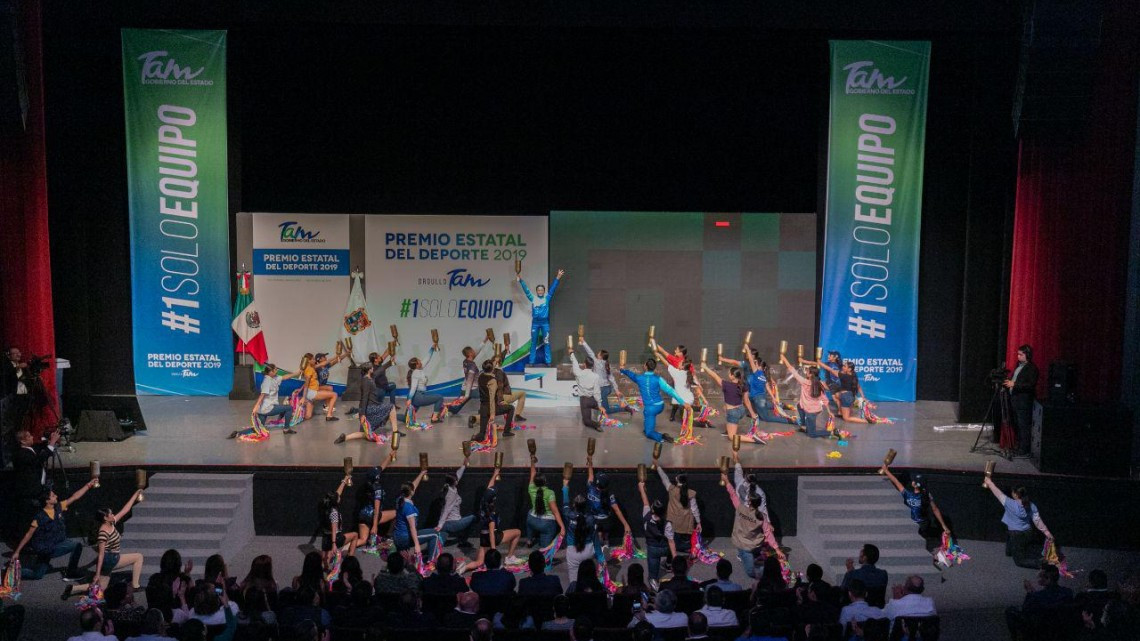 Se llevan Adriana Hernández y Karen Villanueva el Premio Estatal del Deporte