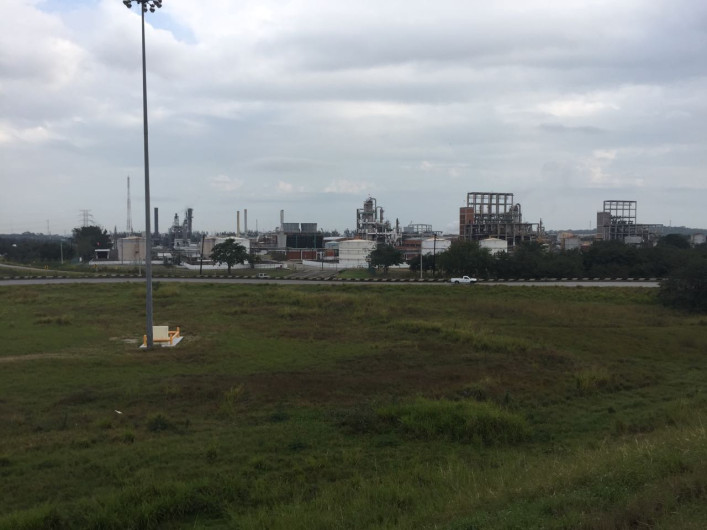 Detenidos proyectos de inversión por intereses políticos y económicos en EU